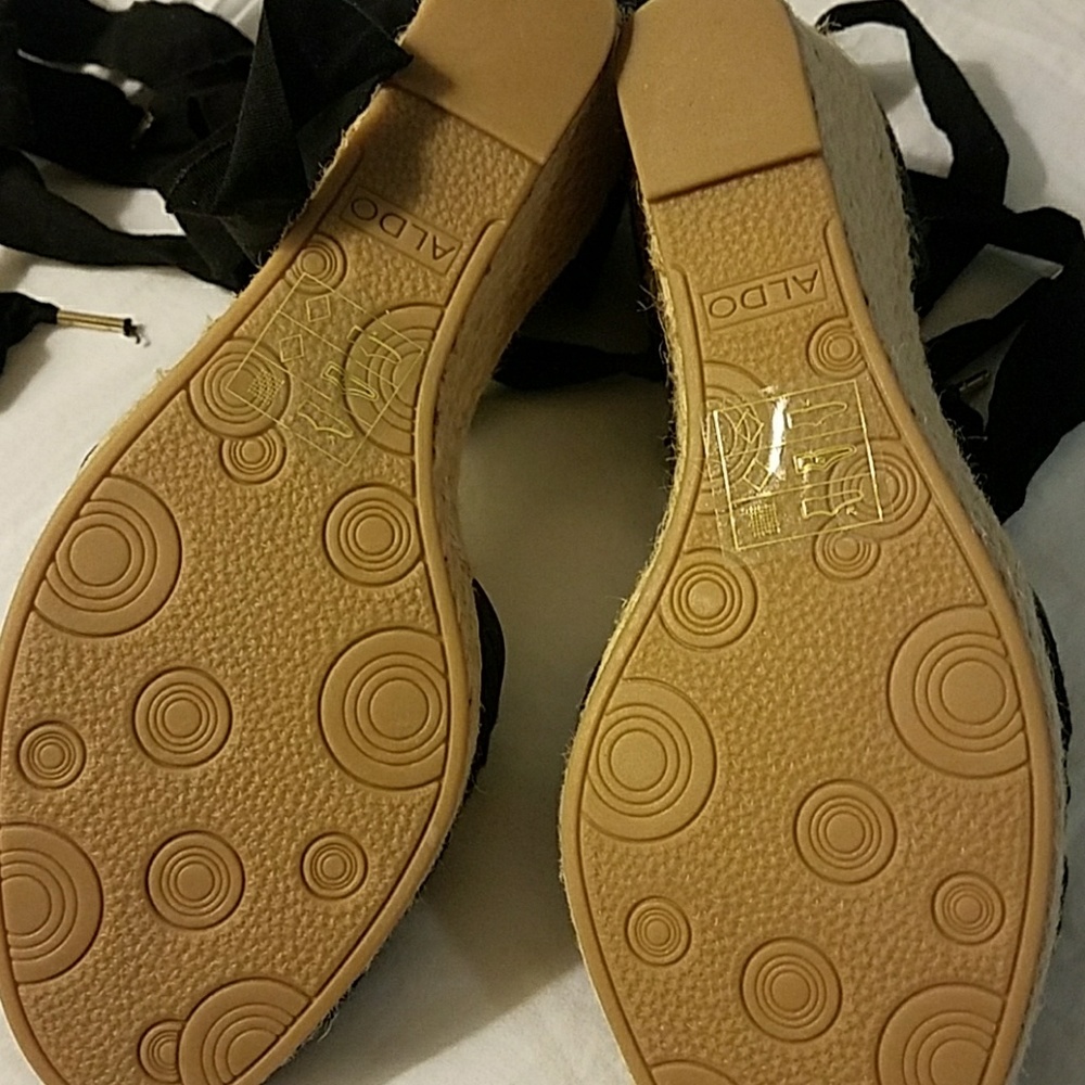 Shoes - Picture 3 of 3